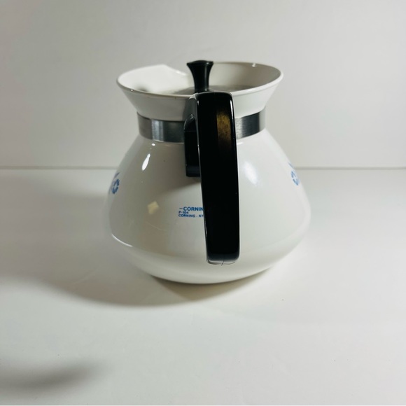 Corning Ware P-104 teapot coffee pot blue cornflower 6 cup made in USA Vintage - Picture 6 of 15